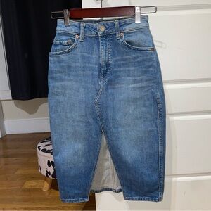 🦋H&M Denim Midi Pencil Skirt🦋